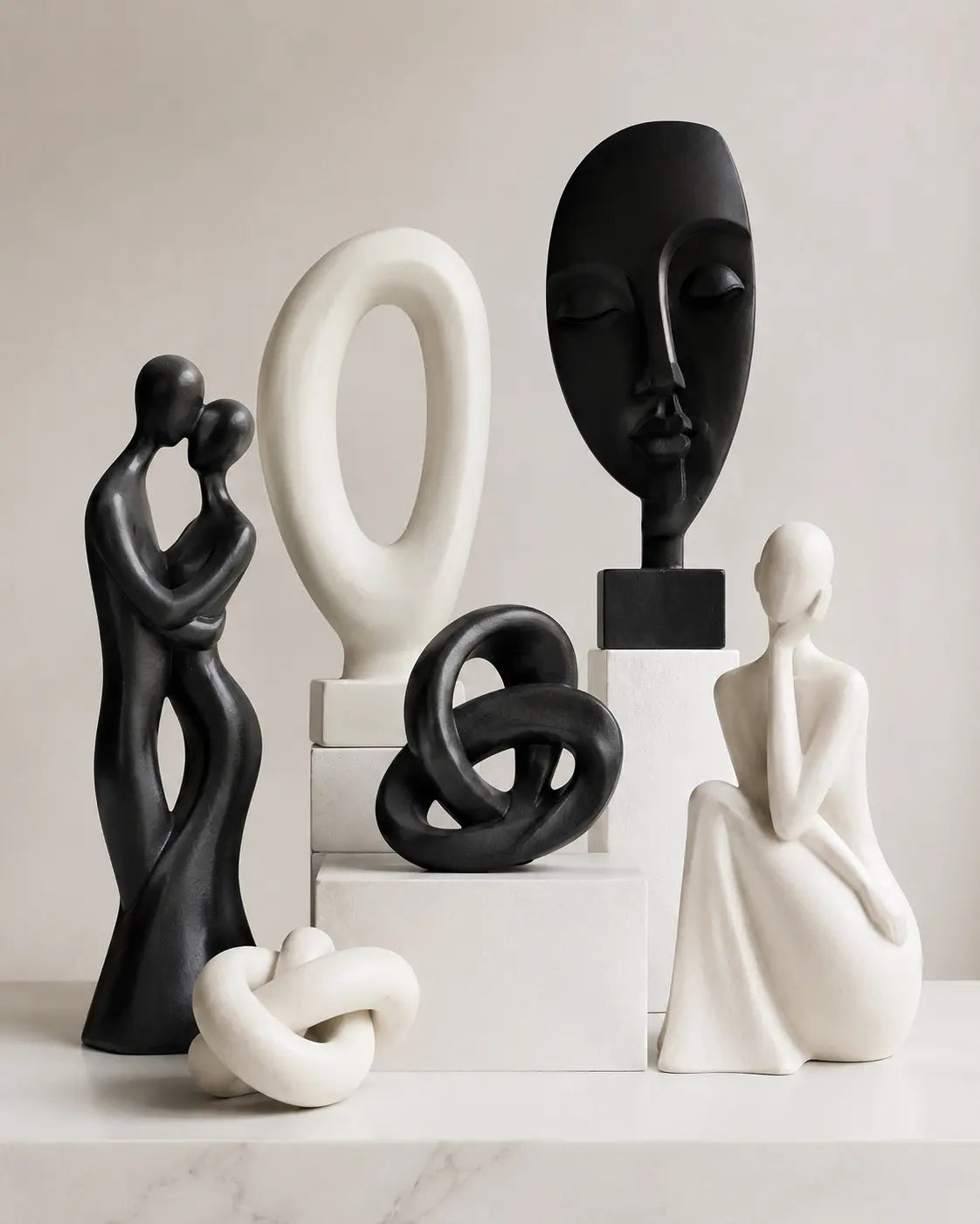 Sculptures & Statuettes