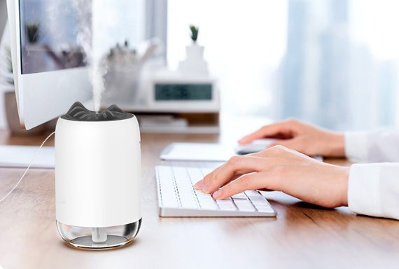 Mini humidificateur USB — ambiance bureau air hydraté
