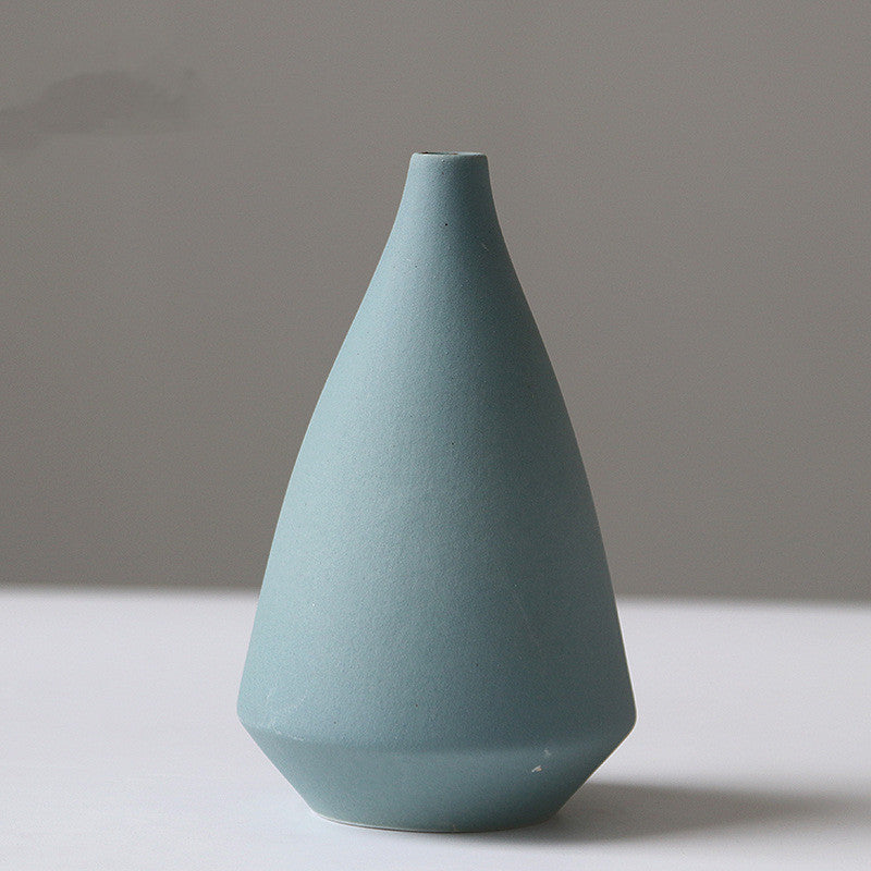 Vase porcelaine pastel rose — décoration salon nordique
