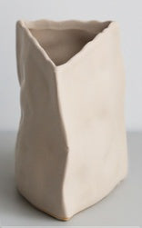 Vase irrégulier céramique — décoration intérieure nordique