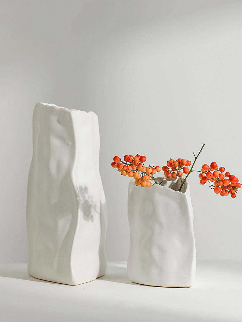 Vase irrégulier blanc céramique nordique — décoration maison