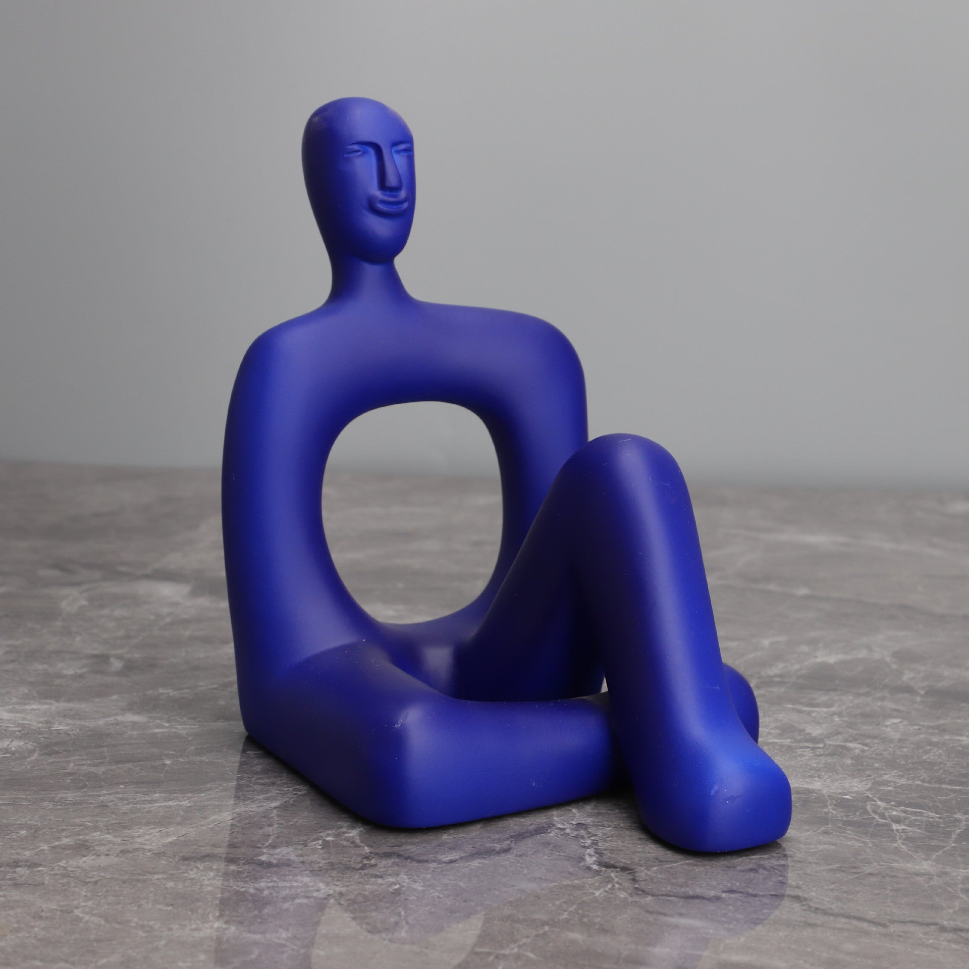 Figurine résine jaune minimaliste — plusieurs coloris disponibles